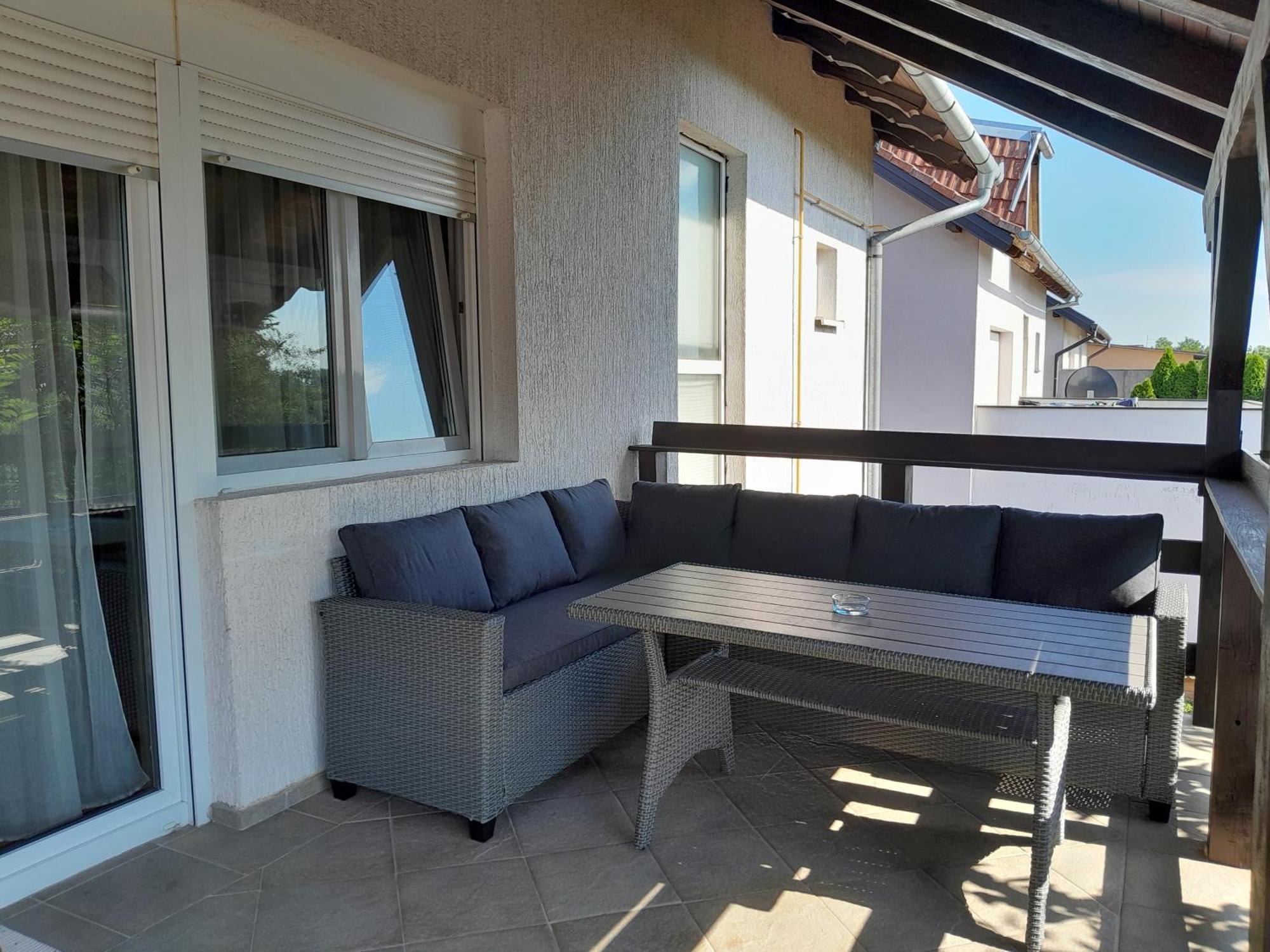 Apartman Kod Dide I Bake Vukovar Zewnętrze zdjęcie