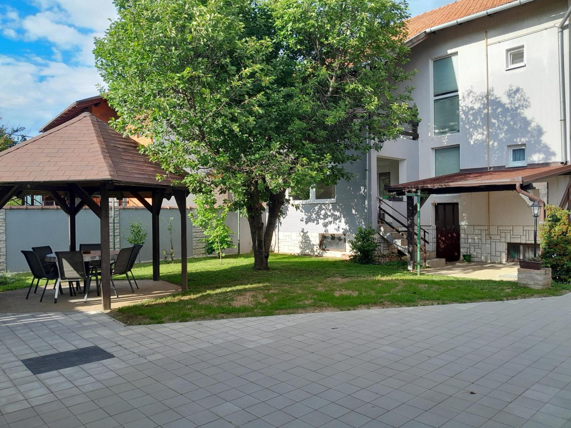 Apartman Kod Dide I Bake Vukovar Zewnętrze zdjęcie